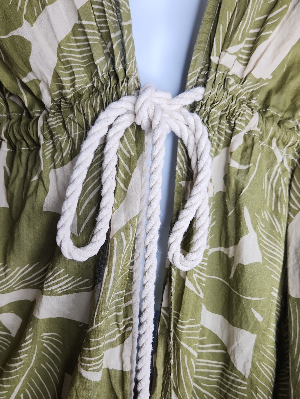 True Destinations 100% Cotton palm print cover-up robe W/ rope belt SzL - Picture 2 of 8